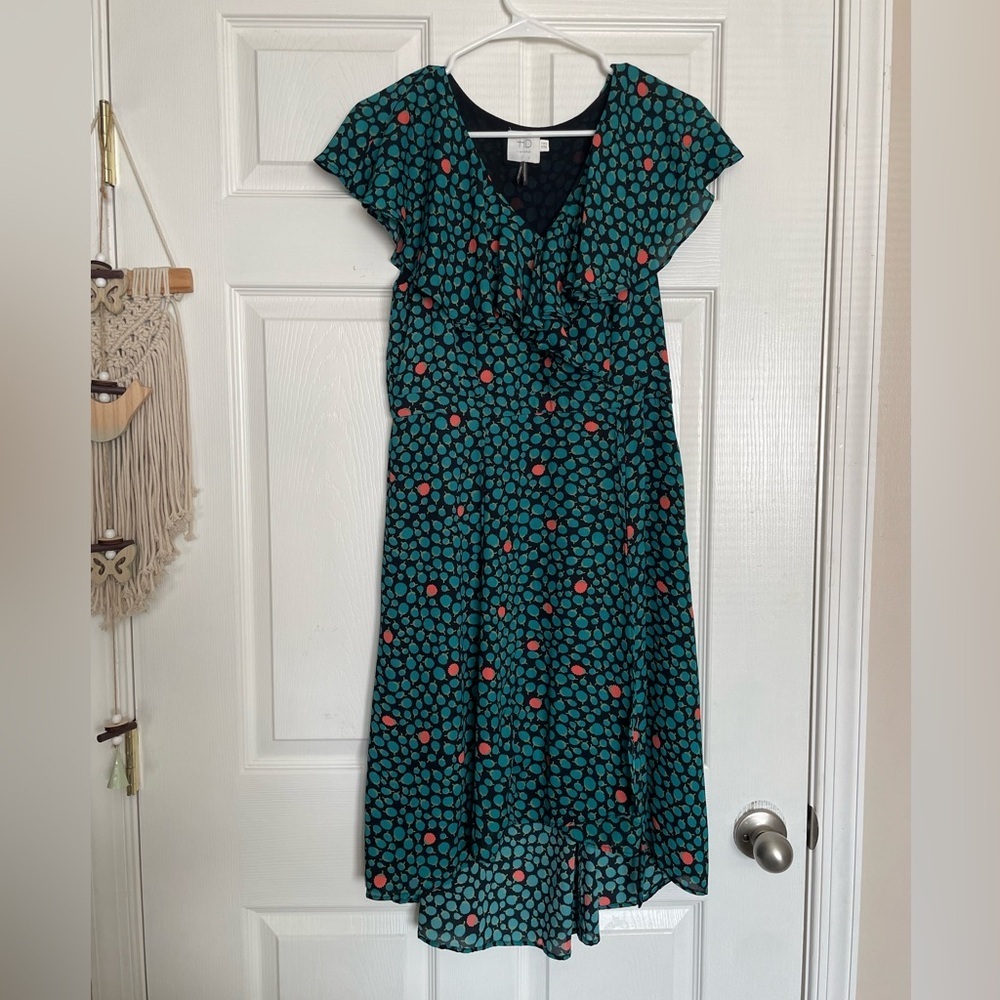 HD in Paris Women’s size 8 Teal High Low Midi Dress with Berries Print